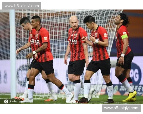 京沪大战：当“御林军”撞上“大鲨鱼”，谁才是CBA真正的顶级剧本？